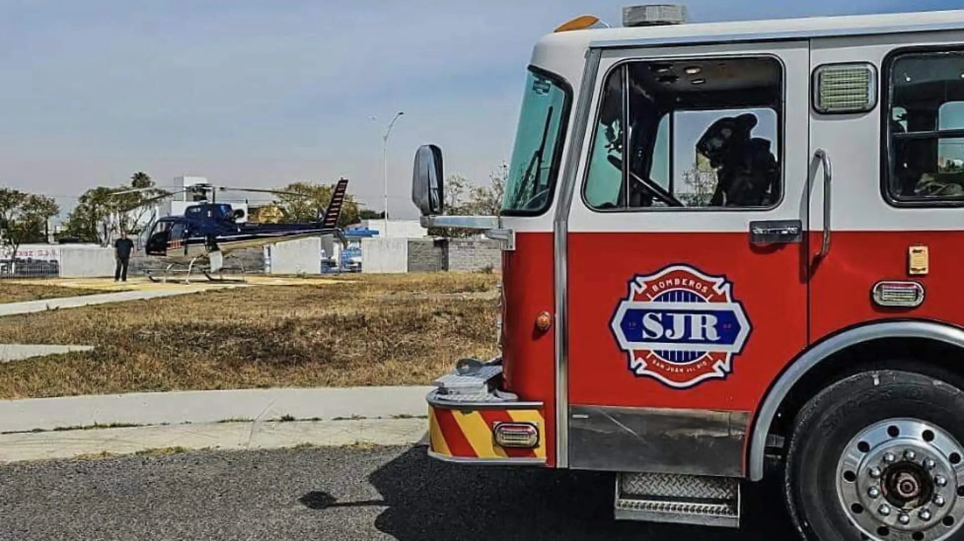 SJR POLI BOMBEROS ESTUVIERON